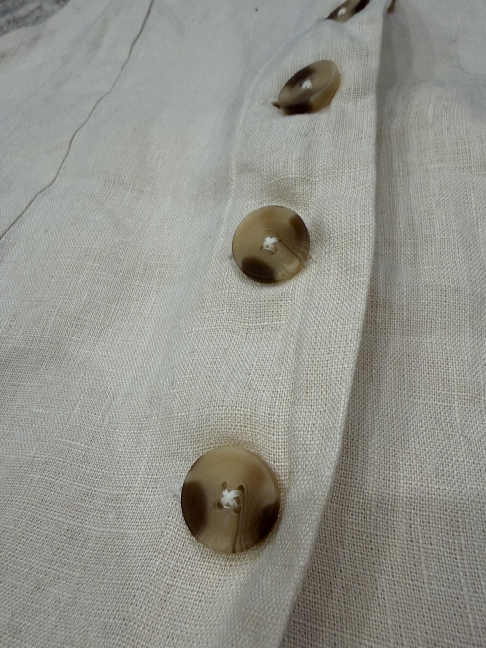 First Rite Cream Linen- Button Front Women's Vest - Picture 3 of 5